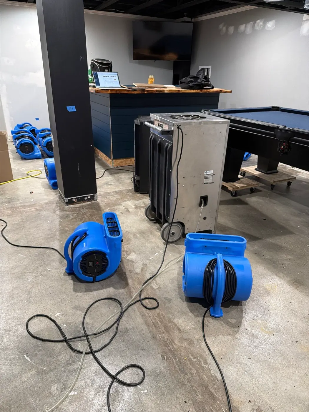 Documented commercial restoration in Saratoga, IN